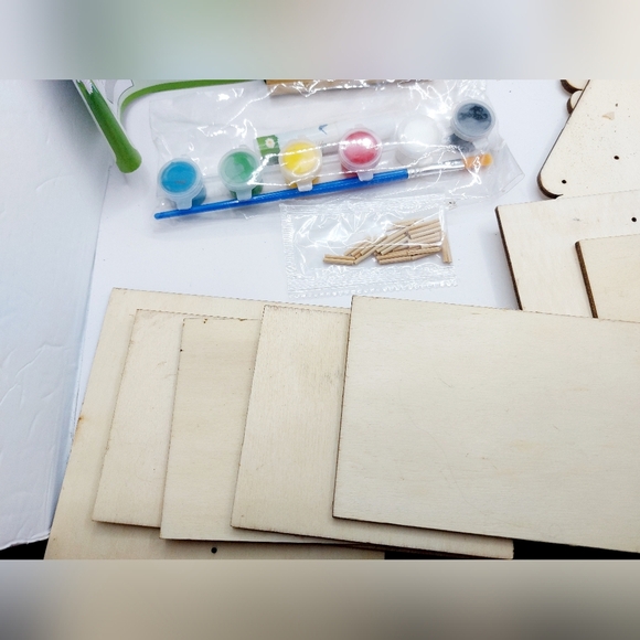 Grafix Build and Paint your own Bug Hotel - Picture 11 of 11